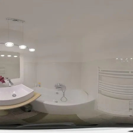 Hunyadi * Szekszárd